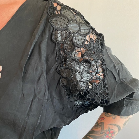 Manning Cartell 💯 Silk shift dress - Picture 4 of 8